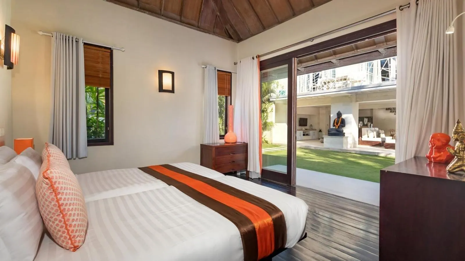 Casa Mateo Villa Seminyak Indonesia