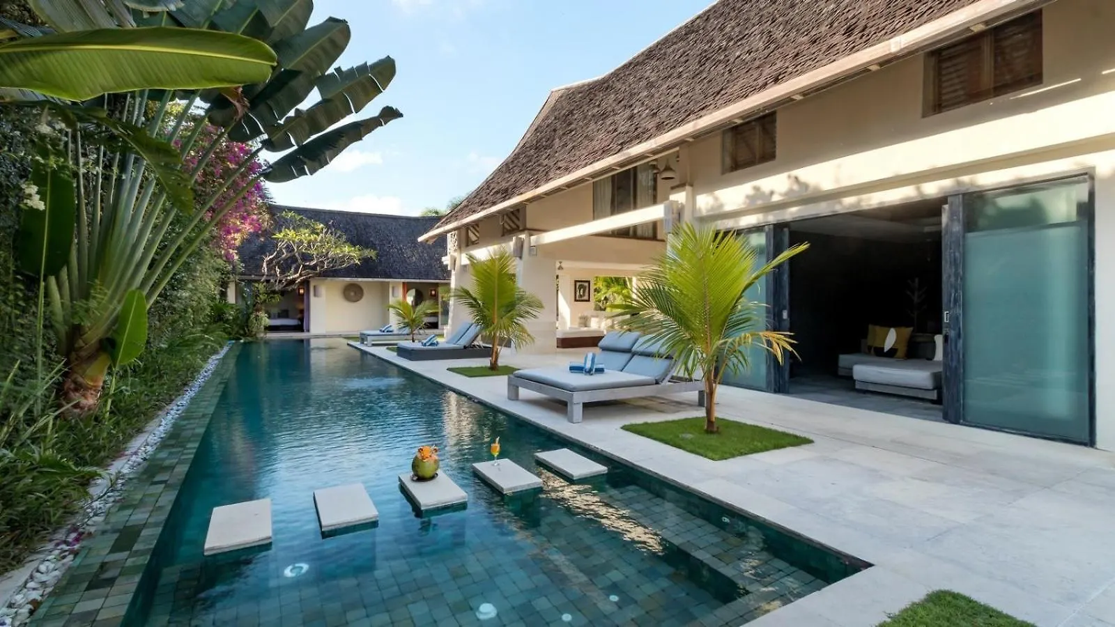 Casa Mateo Villa Seminyak