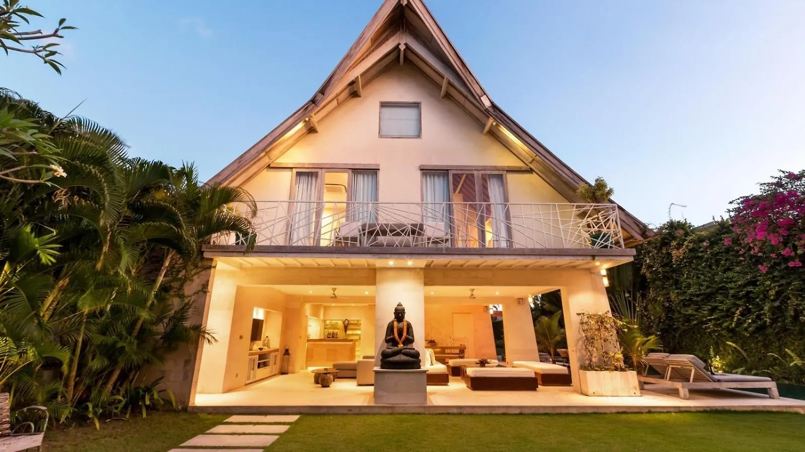 Casa Mateo Villa Seminyak Indonesia